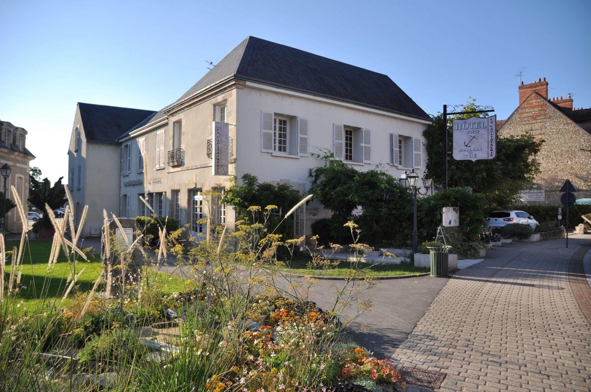 Hotel La Capitainerie Chateauneuf-sur-Loire Bagian luar foto