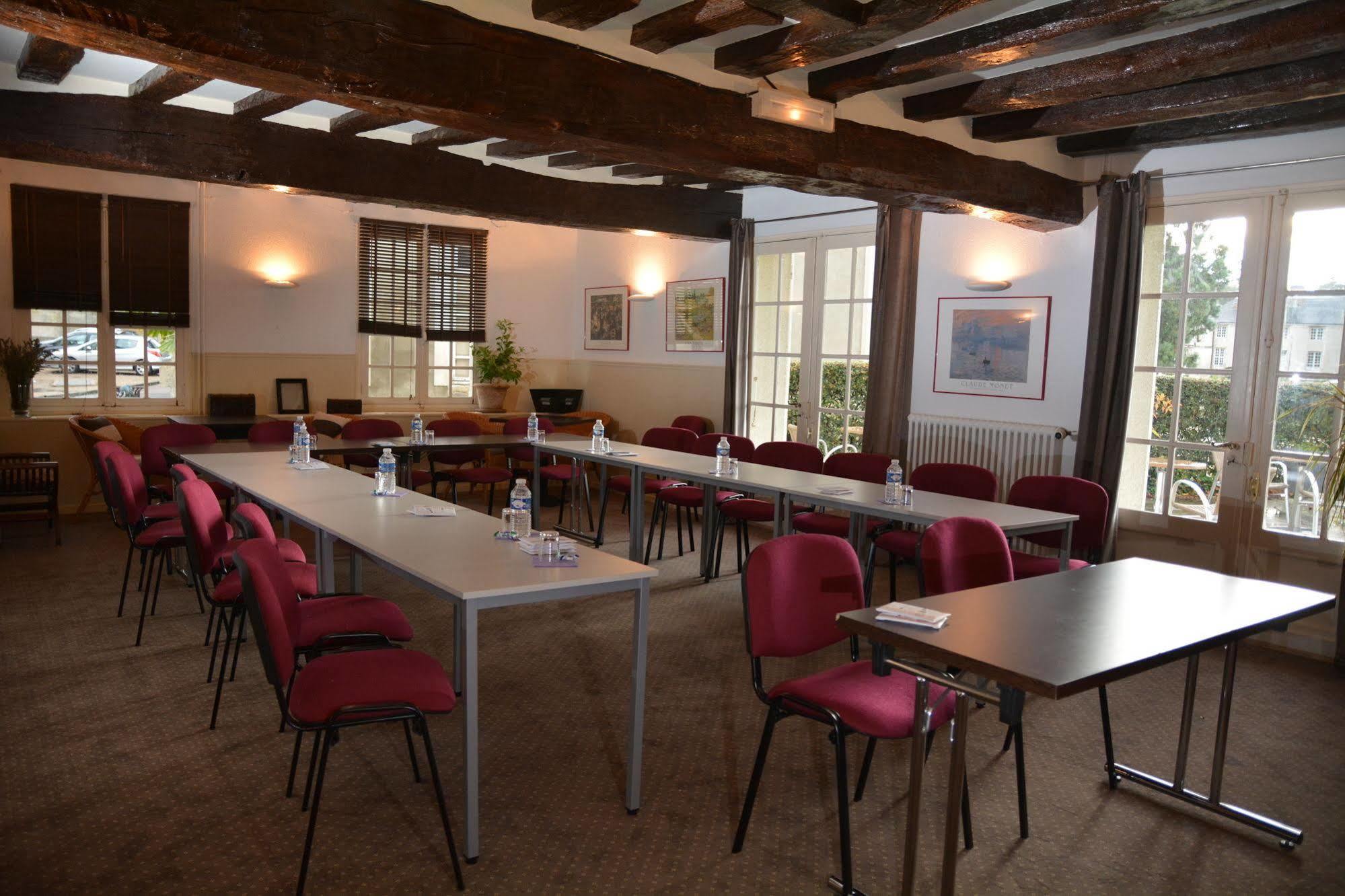 Hotel La Capitainerie Chateauneuf-sur-Loire Bagian luar foto